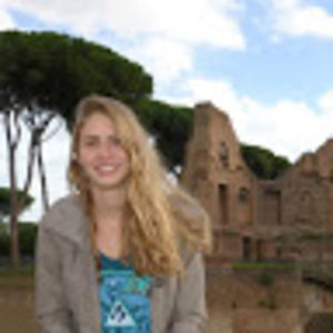 Meet your Posher, Whitney